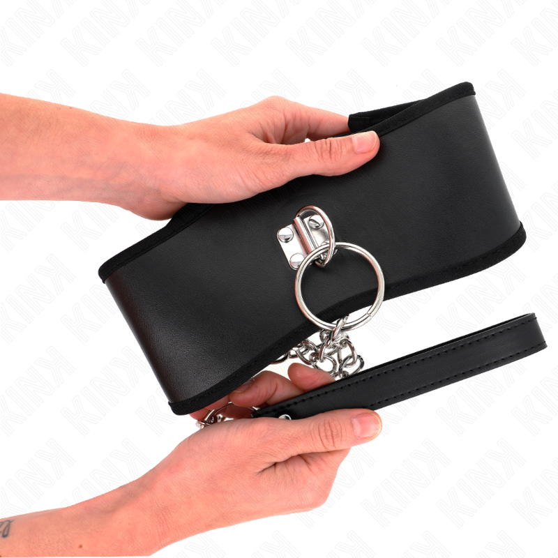 KINK - KETTING 65 CM MET BREDE BAND VERSTELBAAR 40-55 CM X 10 CM