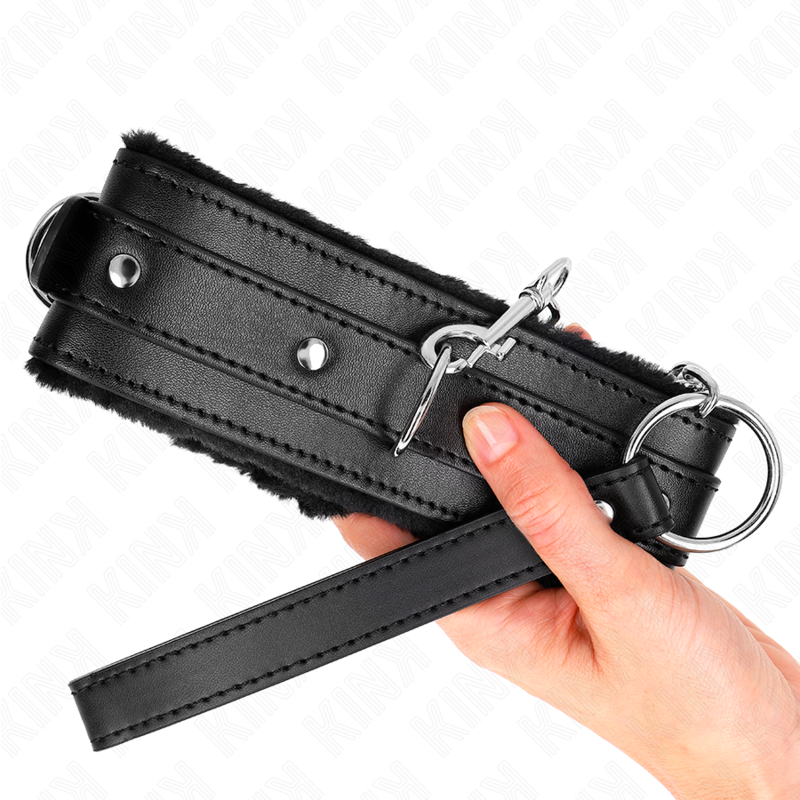 KINK - HALSBAND MET RIEM 65 CM MET BEPERKINGEN ZWART 36-42 CM X 5.5 CM