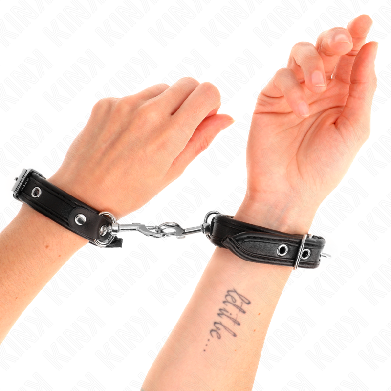 KINK - ZWARTE MINI ARMBANDEN MET STUDS VERSTELBAAR 16-22 CM X 2 CM