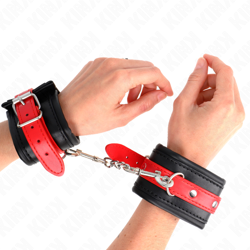 KINK - POLSBANDJES ZWART MET RODE BAND VERSTELBAAR 17-28 CM X 6 CM