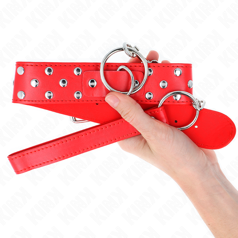 KINK - RING RIVET BANDKETTING MET RIEM 65 CM ROOD VERSTELBAAR 36-50 CM X 3,8 CM