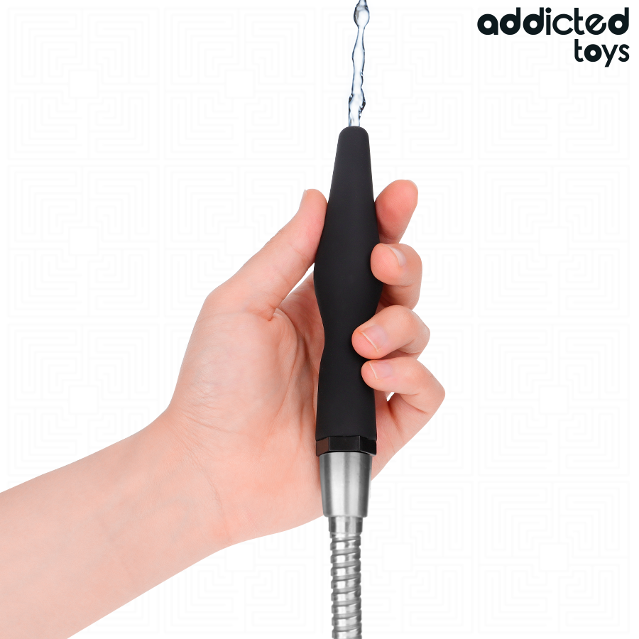 ADDICTED TOYS - ANAAL REINIGER MET UNIVERSELE ADAPTER MODEL 2