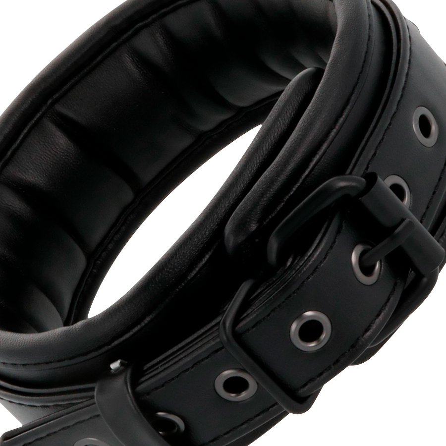 DUISTERNIS - ZWARTE LEREN HANDBOEIEN EN HALSBAND